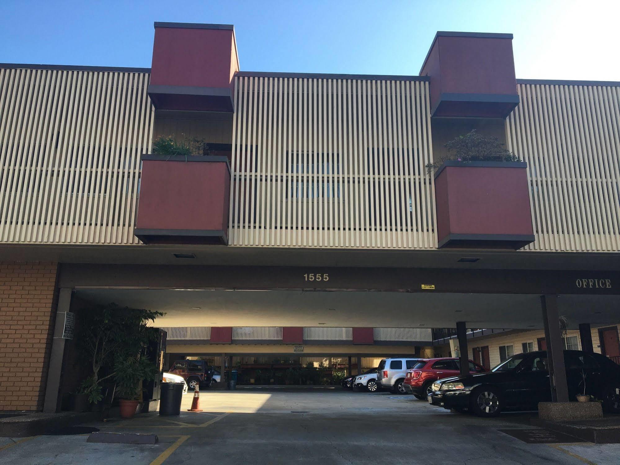 Pacific Heights Motel